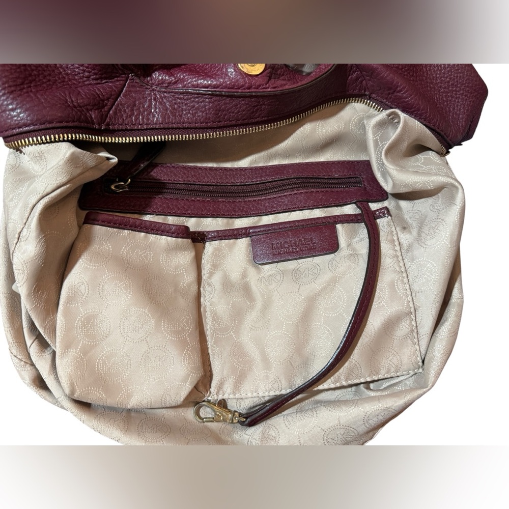 Michael Kors Bedford Large Shoulder Bag in Wine/Burgundy - Picture 14 of 16